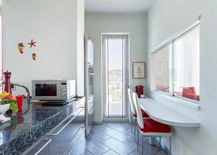 شقة The Red Penthouse - Leonardo Mxp Maggiore Private Park سيستو كالينْدي