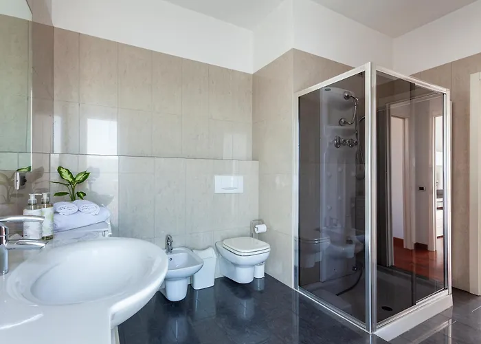 شقة The Red Penthouse - Leonardo Mxp Maggiore Private Park سيستو كالينْدي